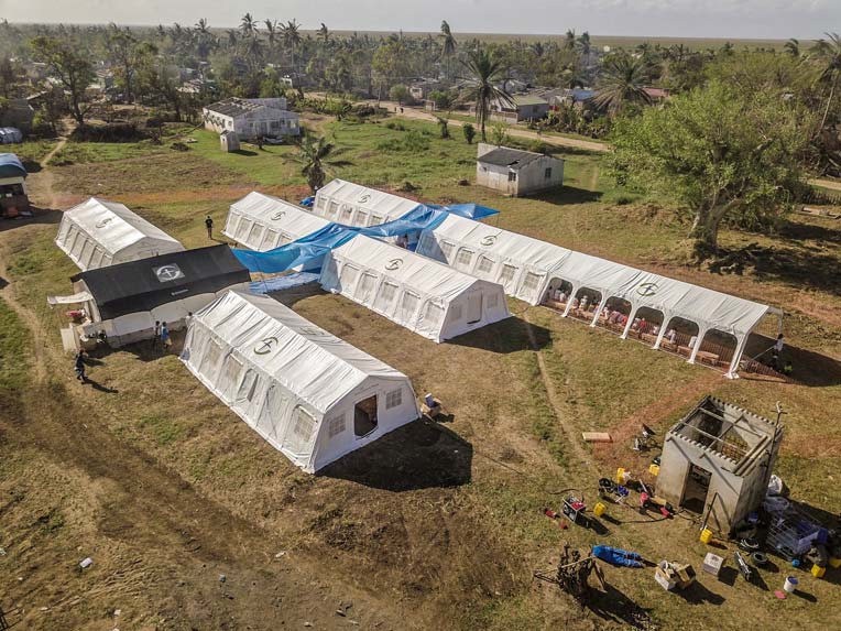 Multipurpose tents serve as field hospital in Mozambique